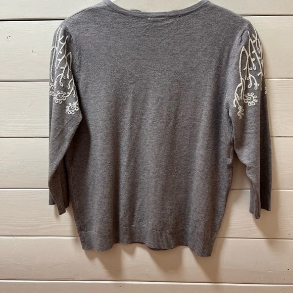 RAIN & ROSE Embroidered Cardigan - Size S - Picture 4 of 7